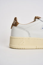Sneakers Medalist Low donna bianche e animalier AULW HJ02 AUTRY 