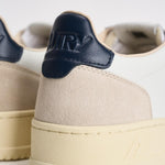 Sneakers uomo Medalist Low in pelle e suede blu AULM LS28 AUTRY 