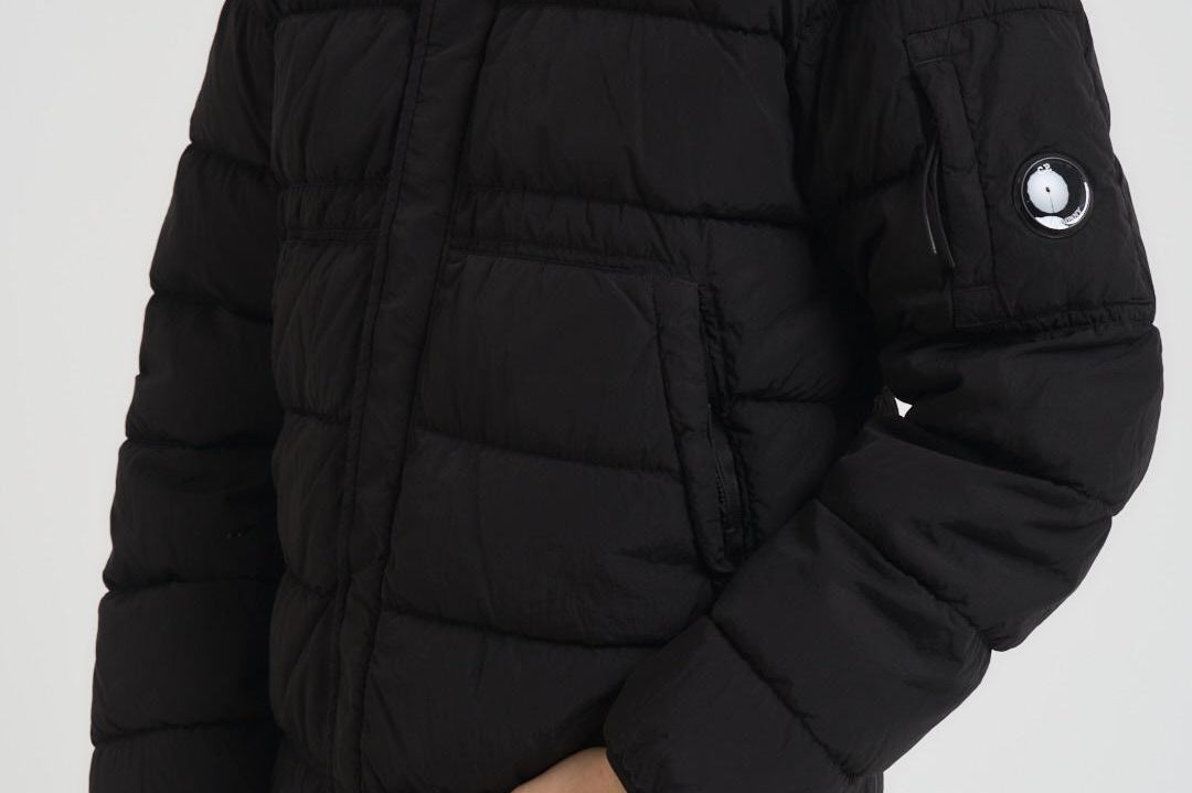 Piumino uomo trapuntato nero 19CMOW012A 005904G999 C.P. COMPANY 