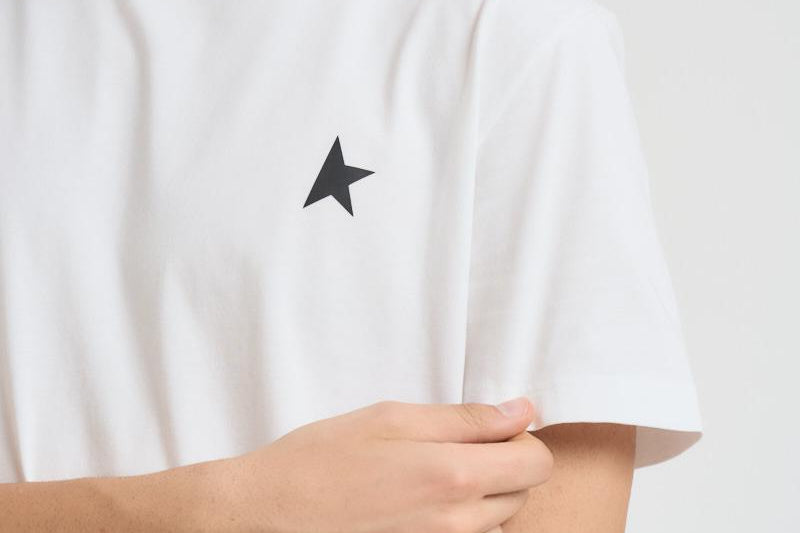 T-shirt uomo girocollo bianca GMP01220 P00059310364 GOLDEN GOOSE 