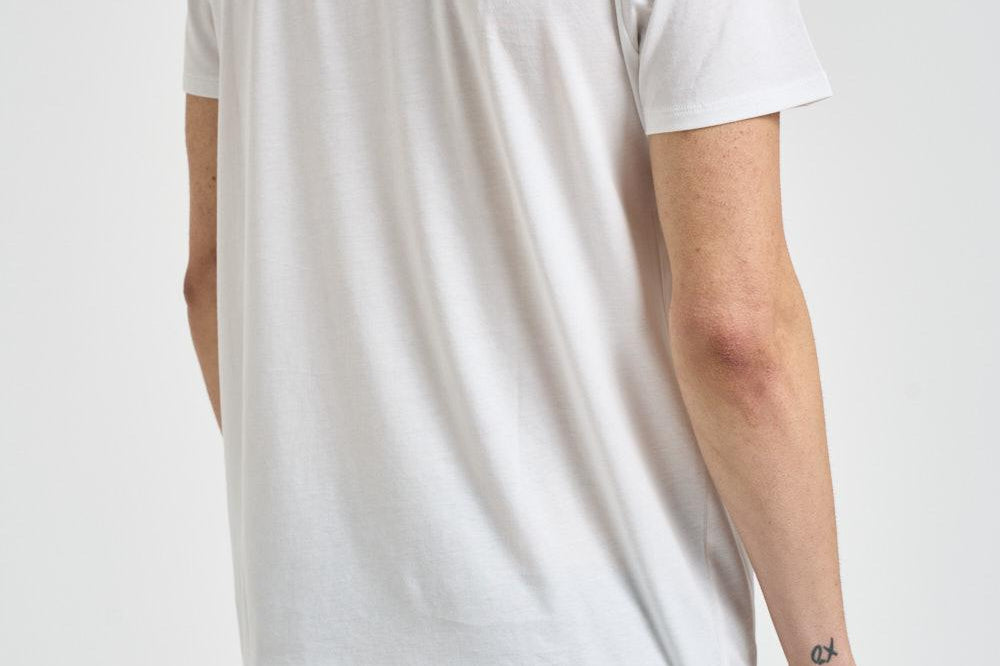 T-shirt uomo girocollo bianca con logo TH6709 001 LACOSTE 