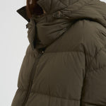 Piumino donna corto verde militare PI002097D 7740 HERNO 