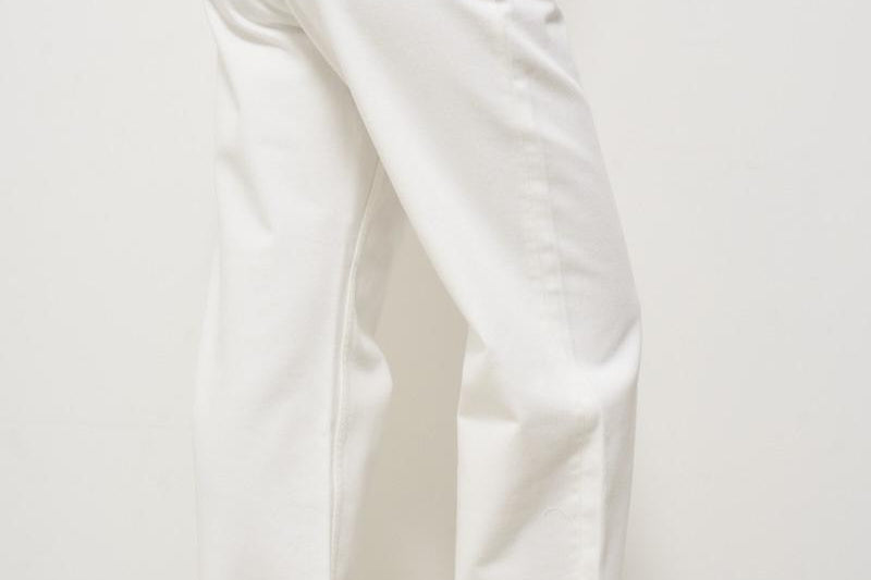 Jeans donna Kim in denim bianco GWP00844 P00098010190 GOLDEN GOOSE 