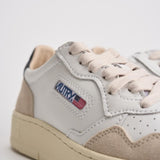 Sneakers donna medalist low in suede e nera AULW LS21 AUTRY 