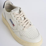 Sneakers uomo in pelle bianca con spoiler AULM LL12 AUTRY 