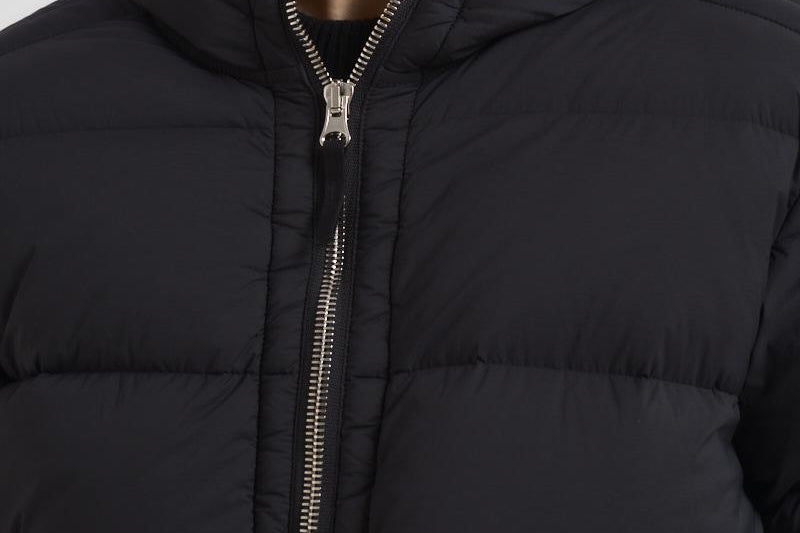 Piumino uomo Tunnel Down nero 4100040 S0028V0029 STONE ISLAND 