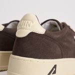 Sneakers uomo Medalist low suede marrone AULM UH08 AUTRY 