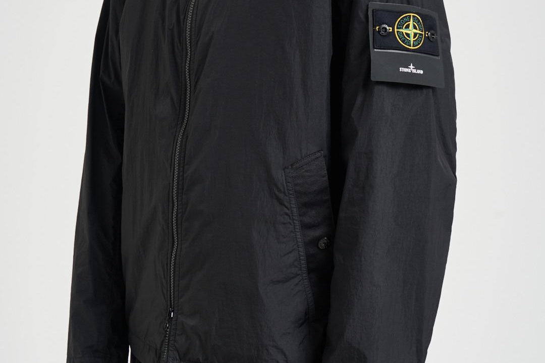 Giacca uomo con cappuccio nera 4100001 S0A23V0029 STONE ISLAND 