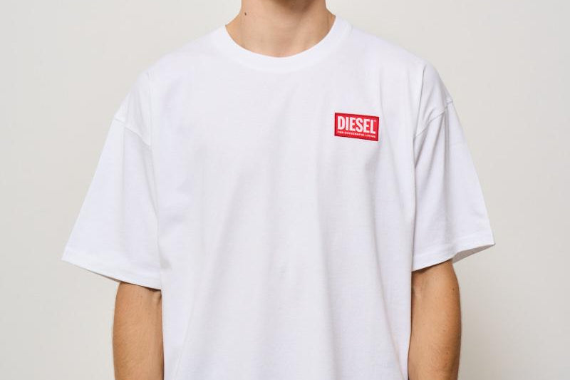 T-shirt uomo girocollo bianca con logo A14947 ONIAR100 DIESEL 