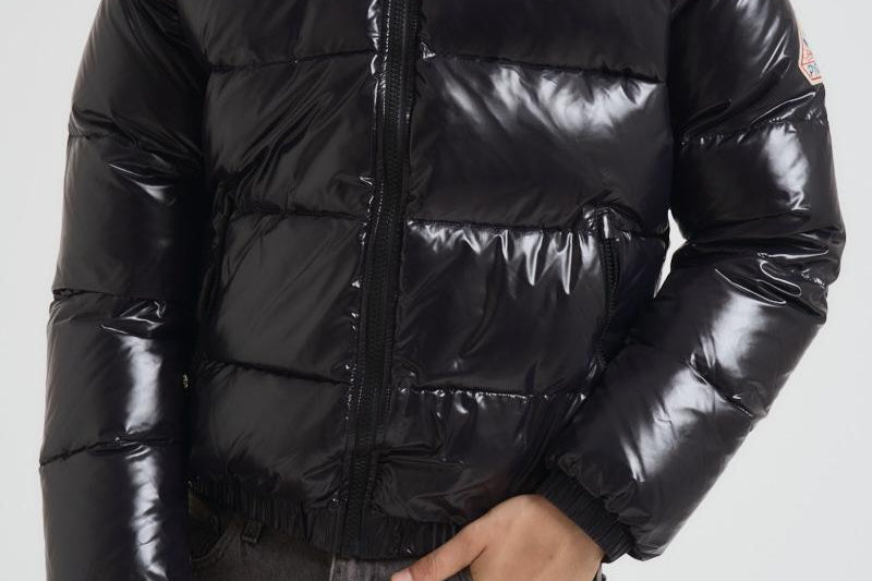 Piumino uomo in nylon lucido nero HUY015 0009 PYRENEX 