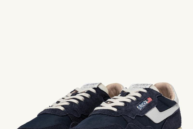 Sneakers Reelwind low blu notte WWLM NC30 AUTRY 