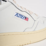 Sneakers uomo Medalist Low bianca e nera AULM LL22 AUTRY 