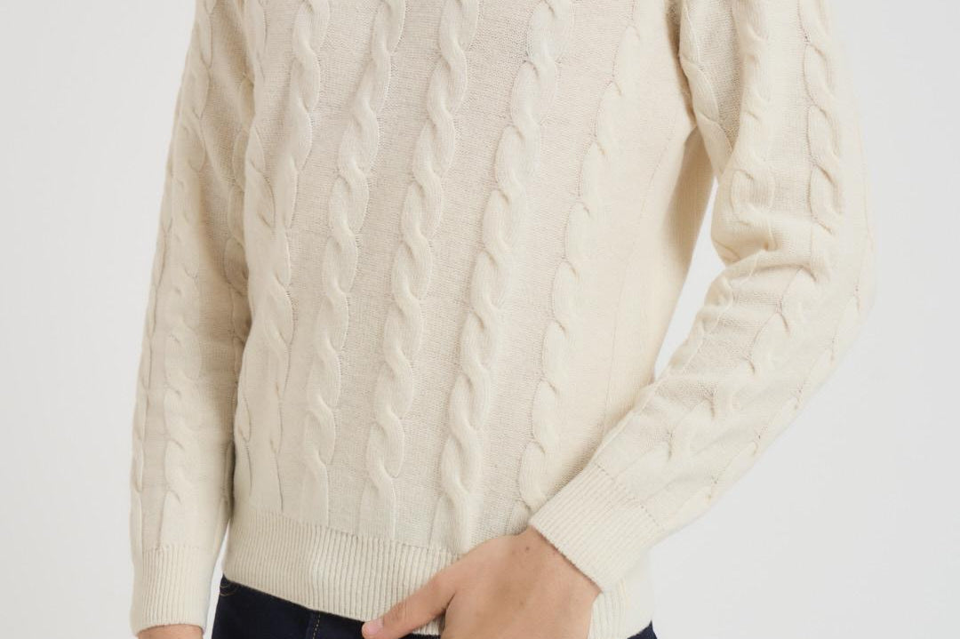 Maglia uomo girocollo a treccia panna 25FCCM010439 101 ACCADEMIE TESSILI 