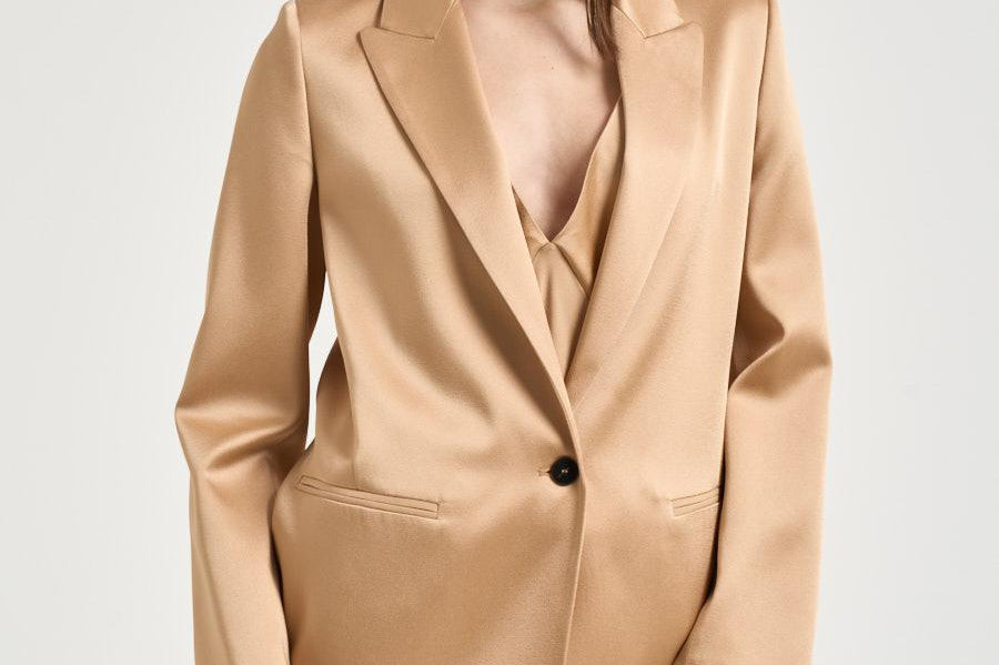 Blazer donna in raso crema dorato 14547 1012 FORTE FORTE 