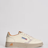 Sneakers uomo Medalist Low bianca e arancione AULM NE13 AUTRY 
