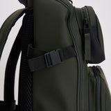 Zaino verde impermeabile 14330 03 RAINS 