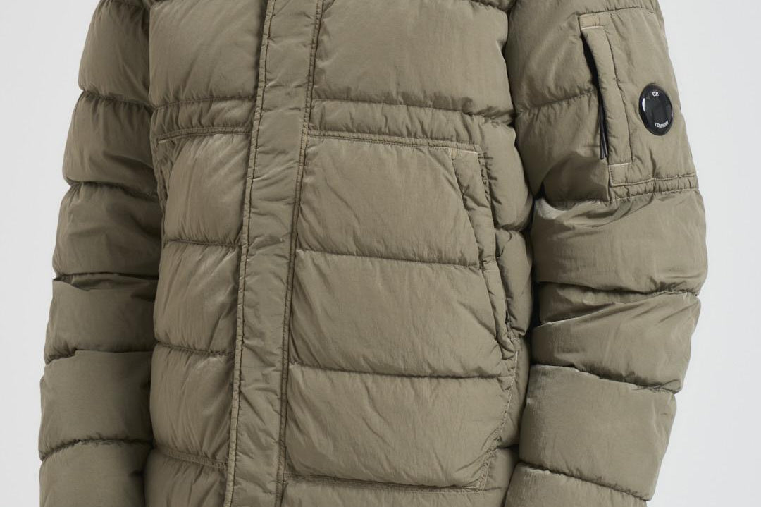 Piumino uomo trapuntato grigio pietra 19CMOW012A 005904G356 C.P. COMPANY 