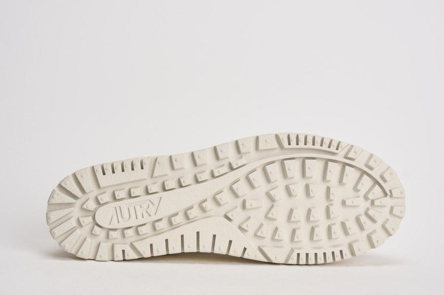 Sneakers uomo Wildpace bianco e beige LDLM AK01 AUTRY 