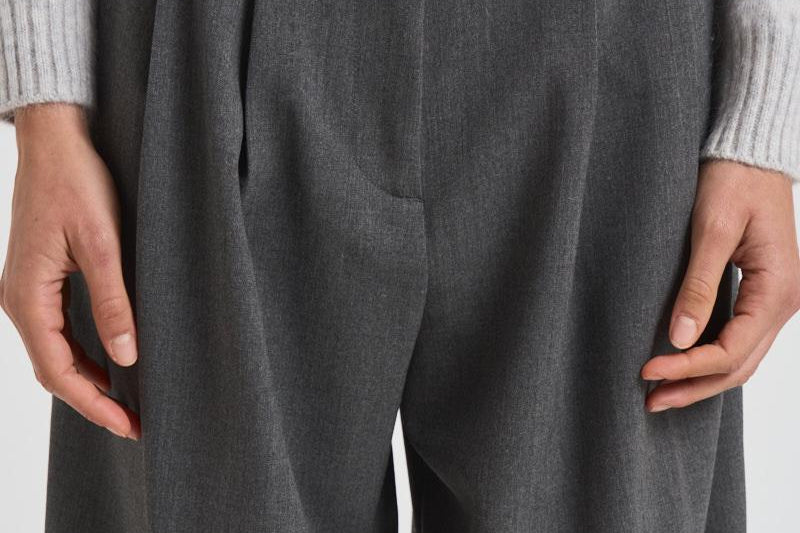Pantalone sartoriale in lana donna GEM11S37 GRIGIO NINE IN THE MORNING 