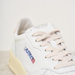 Sneakers donna medalist low AULW LL16 AUTRY 