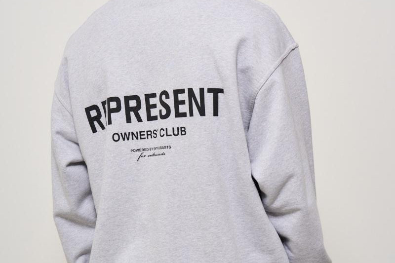 Felpa uomo girocollo grigia con logo OCM4115 GREYBLACK158 REPRESENT 