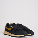 Sneakers uomo Reelwind Low in suede nero WWLM UT21 AUTRY 