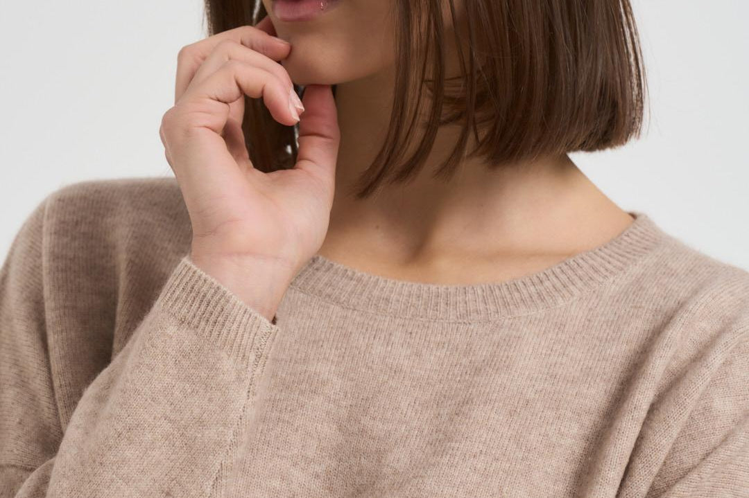 Maglia donna girocollo cammello KAIRA CHESTNUT ABSOLUT CASHMERE. 