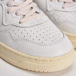 Sneakers uomo Medalist Low bianca e verde AULM LL20 AUTRY 