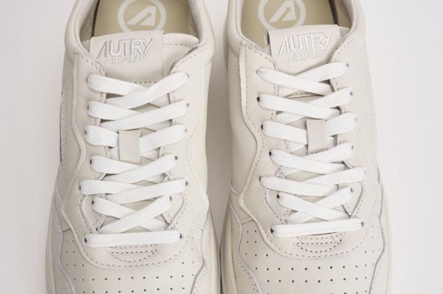 Sneakers uomo Medalist in pelle bianca AULM SG10 AUTRY 