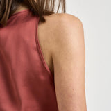 Top donna in raso rosso mattone A08481 06638124 PESERICO 