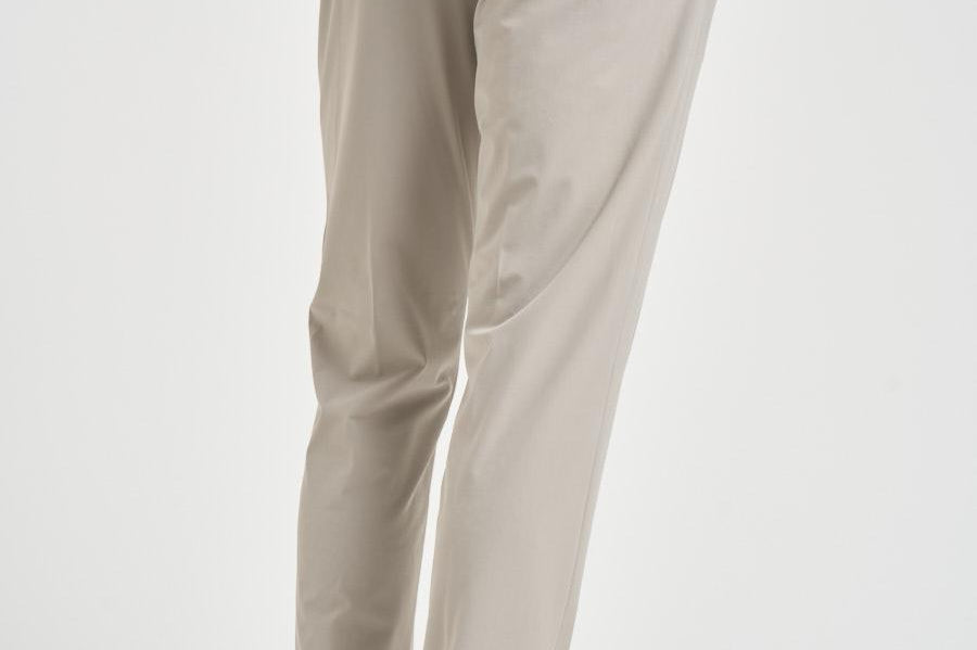 Pantalone uomo chino grigio chiaro 26300 CHINO PANT85 RRD 