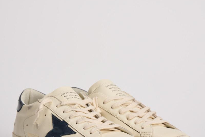 Sneakers Super-star uomo GMF00101 F00416415430 GOLDEN GOOSE 