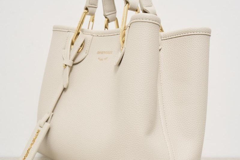 Borsa a mano donna in pelle panna EW000361 AF12036M1051 EMPORIO ARMANI 