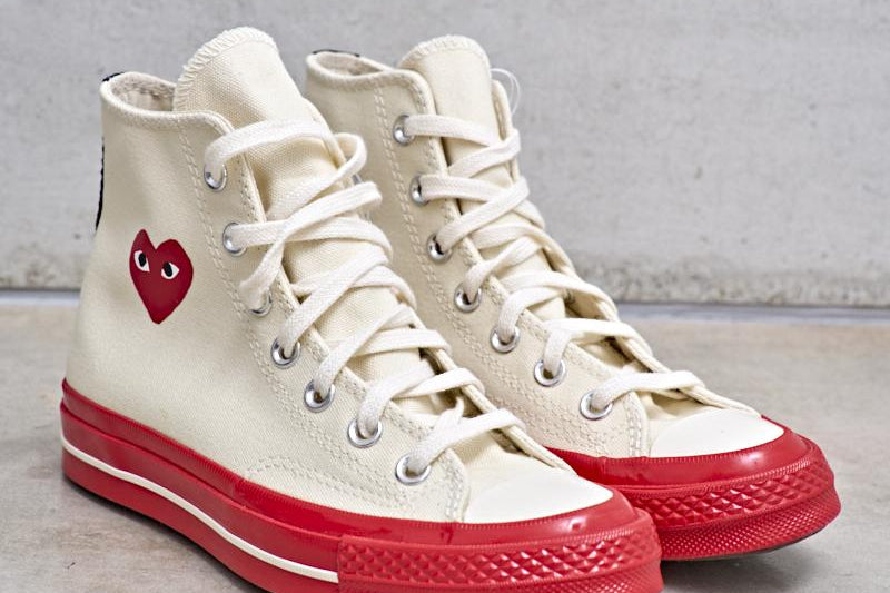 COMME DES GARCON PLAY K124OFFWHITE