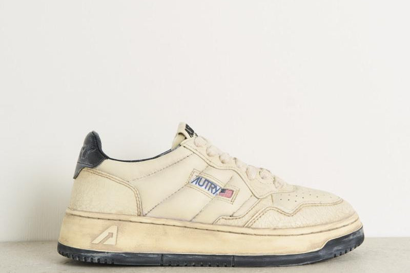 Sneakers donna Medalist effetto vintage AVLW AD01 AUTRY 