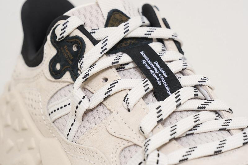 FLOWER MOUNTAIN 0N01MESHOFFWHITE