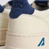 Sneakers uomo Medalist Low panna e blu AULM NE20 AUTRY 