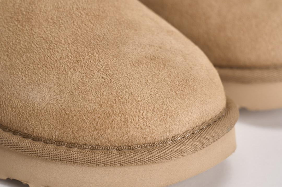 Stivali donna classic ultra mini sabbia 1116109 SAN UGG 