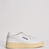 Sneakers donna Medalist Low bianca AULW LL15 AUTRY 