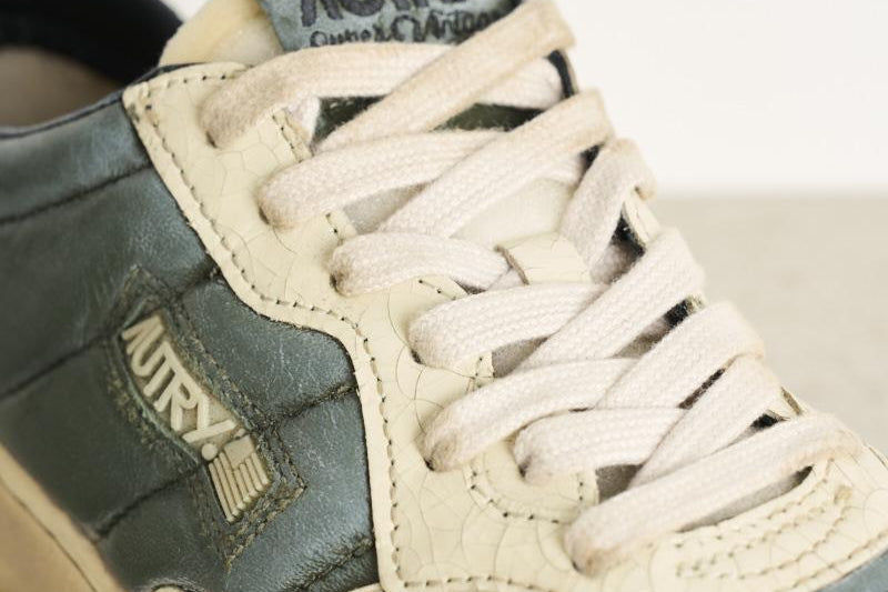 Sneakers uomo Medalist low AVLM AD02 AUTRY 
