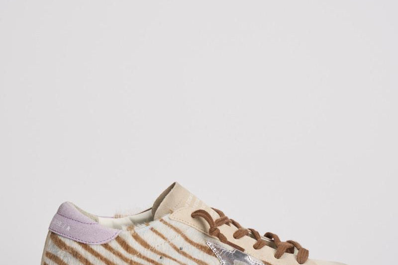 Sneakers super-star in fantasia donna GWF00101 F00750782997 GOLDEN GOOSE 