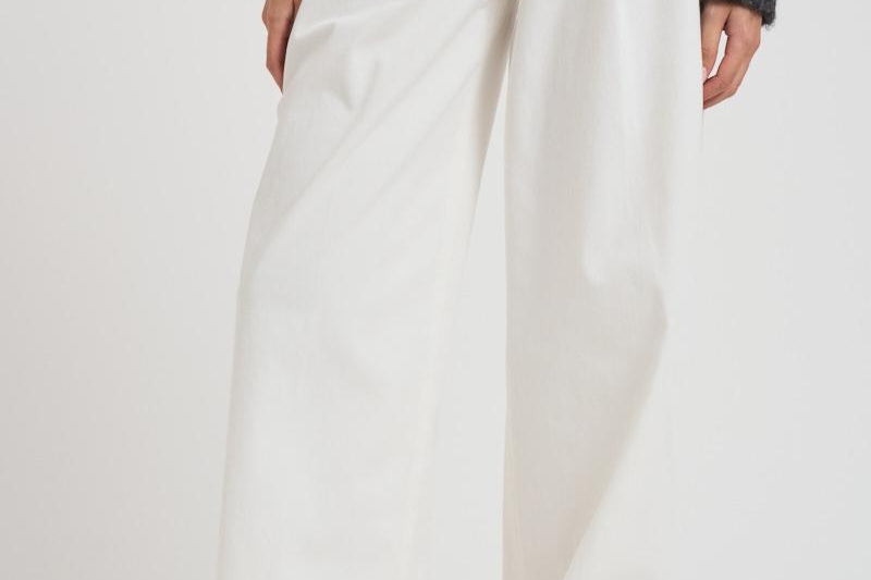 Pantaloni in gabardina di cotone stretch A04673T3 003 PESERICO 