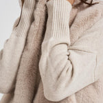 Gilet donna in eco pelliccia beige GC00071DR 1985 HERNO 