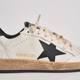 Sneakers donna Ball Star bianca e nera GWF00117 F00377110283 GOLDEN GOOSE 