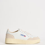 Sneakers uomo Medalist Low in suede bianca e panna AULM LS33 AUTRY 