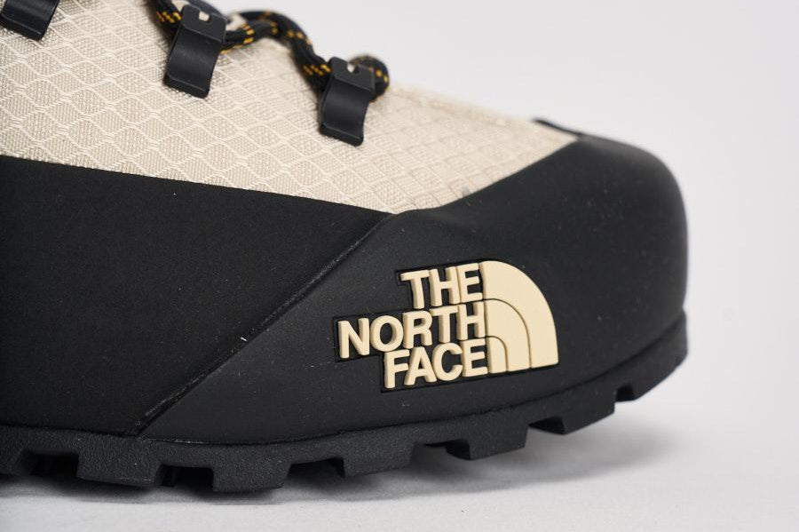 Sneakers uomo Glenclyffe Low bianca e nera 8DAP GIY THE NORTH FACE 