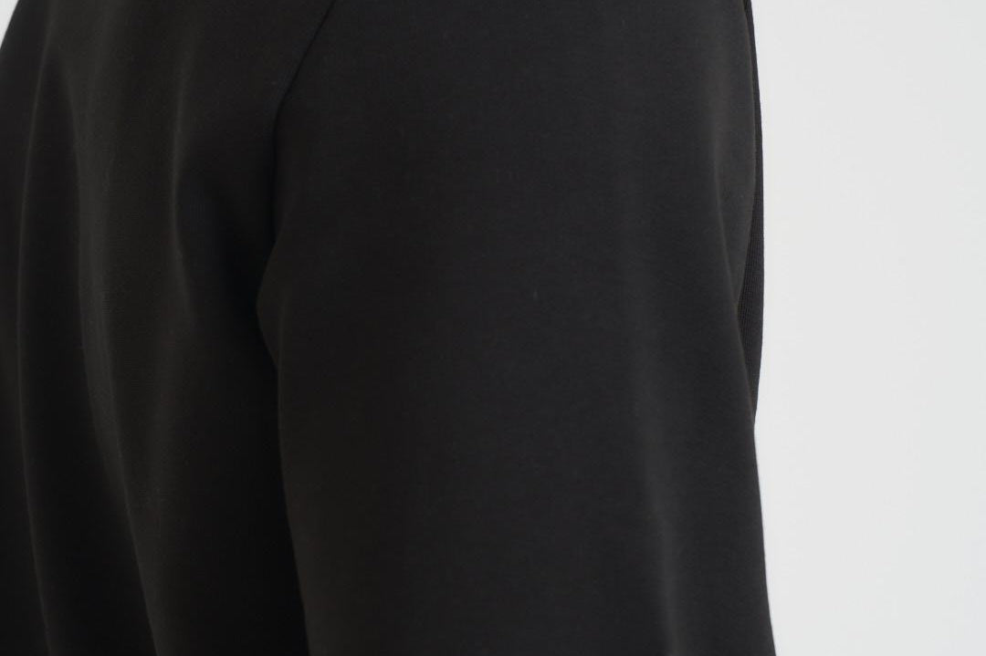 Felpa uomo girocollo in pile nera SH9608 031 LACOSTE 