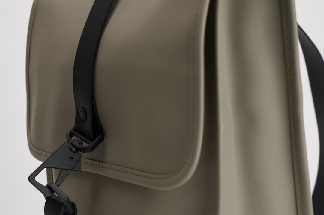 Zaino uomo Puffed Backpack Mini grigio 13020 108 RAINS 