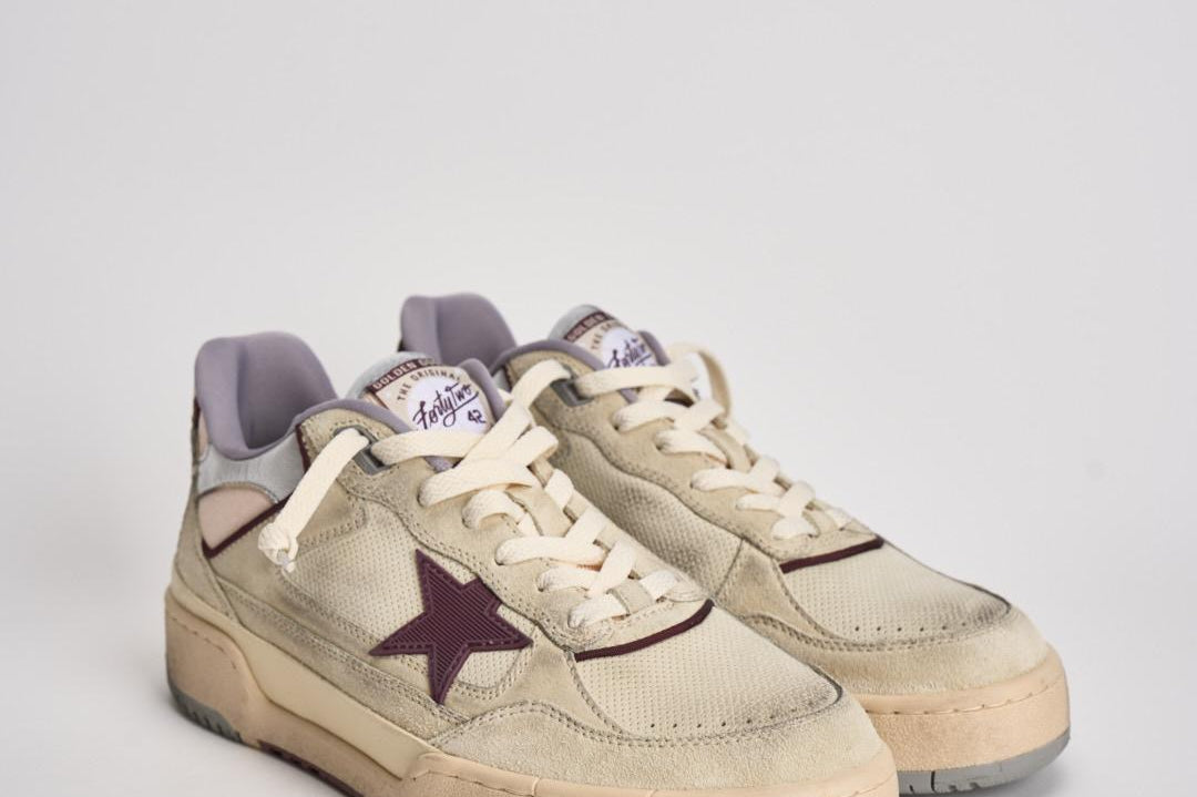 Sneakers uomo Forty2 crema e viola GMF00630 F00795815484 GOLDEN GOOSE 