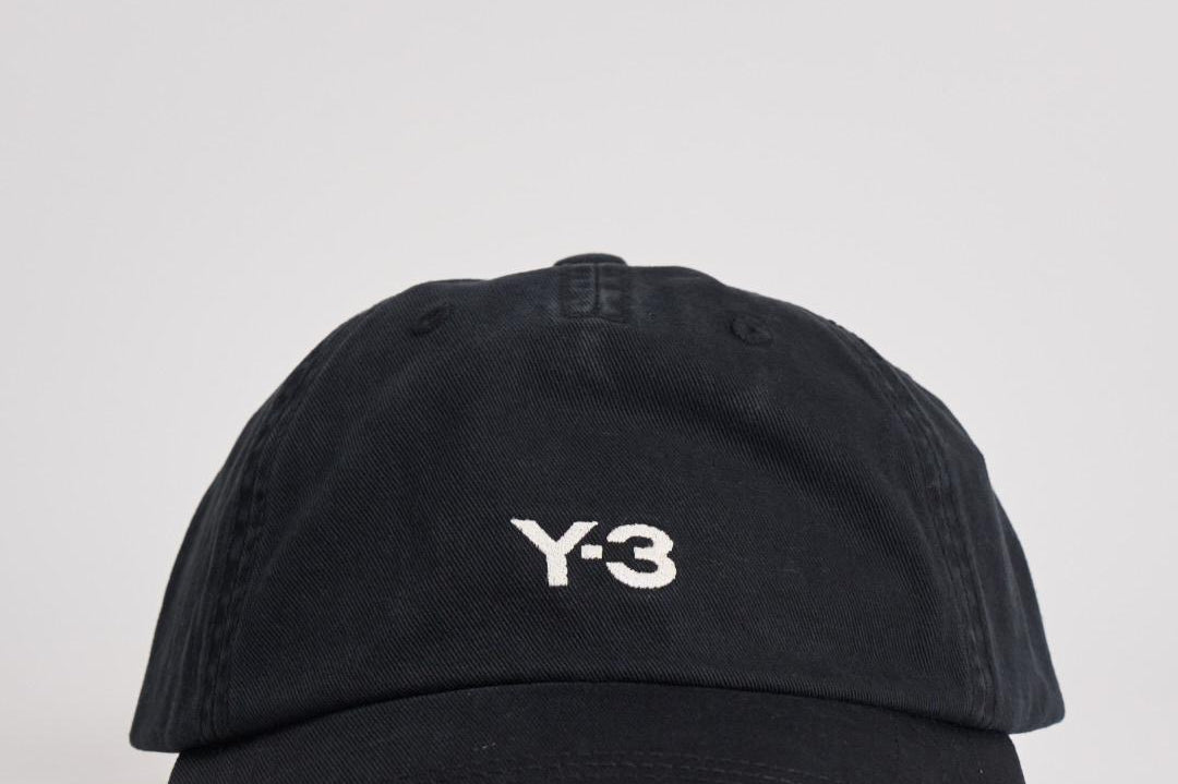 Cappello uomo con ricamo nero IN2391 BLACK Y-3 